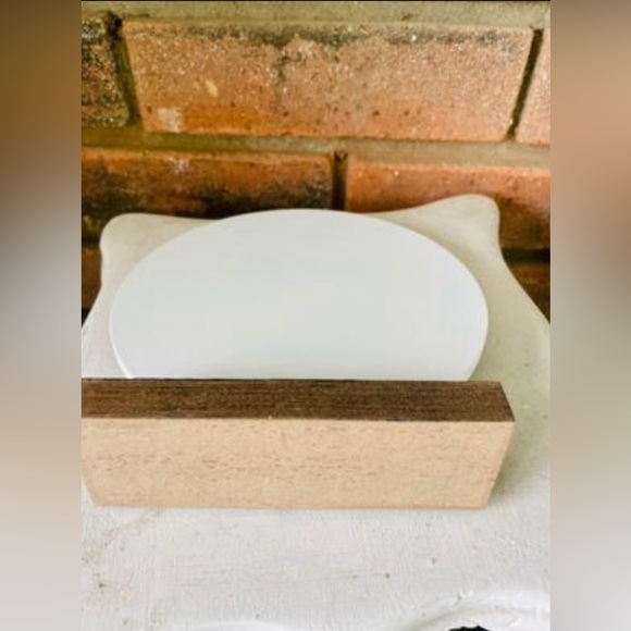 *Silent Night Round Sign on Base - Picture 9 of 9